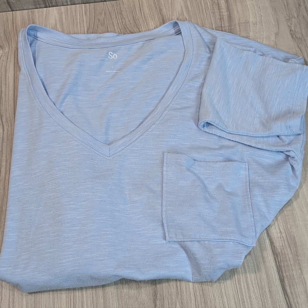 SO Brand 3/4-Sleeve Pocket Tee Women's Size Large Light Blue Flowy